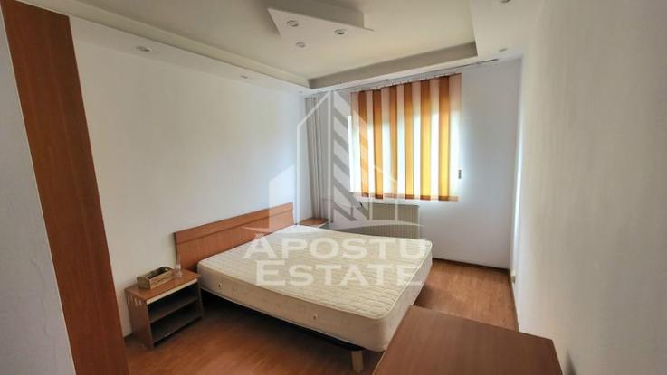 Apartament tip hexagon cu 3 camere,2bai,Bucovina