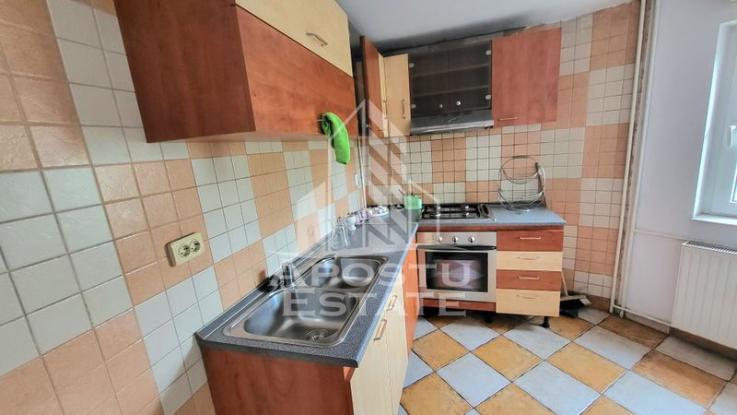 Apartament tip hexagon cu 3 camere,2bai,Bucovina