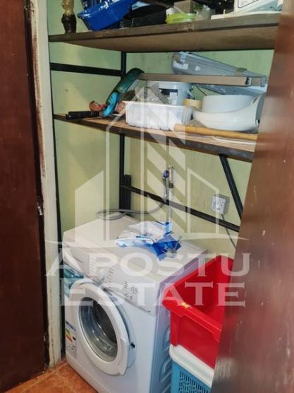 Apartament cu o camera in zona Sagului, centrala termica