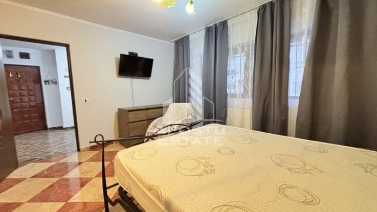 Apartament 3 camere, centrala proprie, Zona Sagului