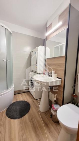 Apartament 2 camere, etaj 1, centrala proprie, zona Calea Lipovei