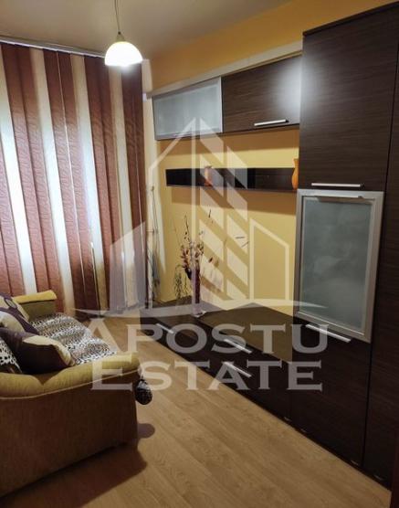 Apartament cu 3 camere in zona Girocului, centrala termica