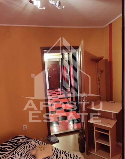 Apartament cu 3 camere in zona Girocului, centrala termica