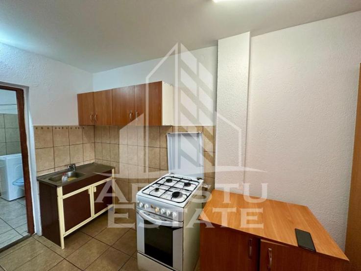 Apartament 2 camere, la casa, Aradului