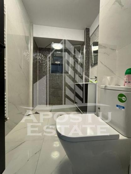 Apartament cu o camera, centrala proprie, loc de parcare, zona Lipovei