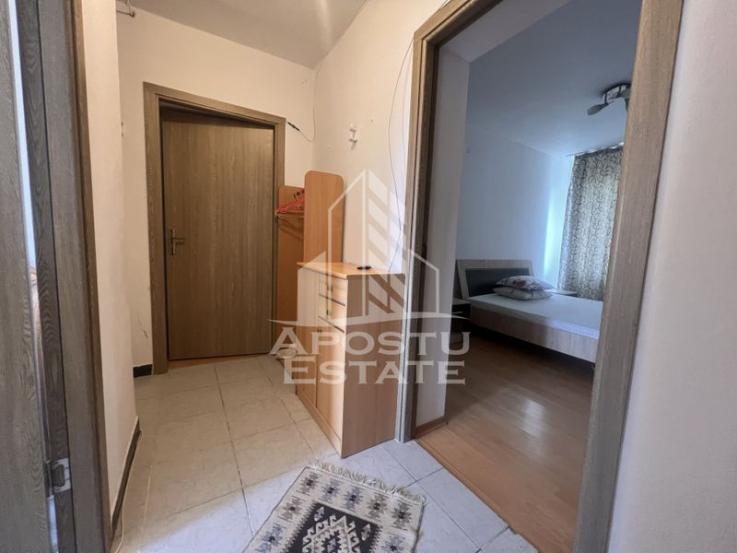 Apartament cu 2 camere, central