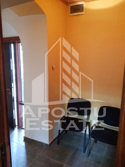 apartament 2 camere ideal pentru investitie situat in Piata Unirii