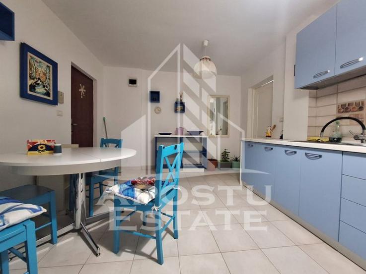 Apartament cu 2 camere, 65 mp utili, Confectii