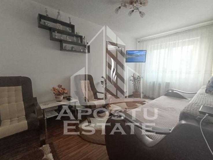 Apartament 2 camere, izolat interior, etaj 3, mobilat&utilat, Sagului.