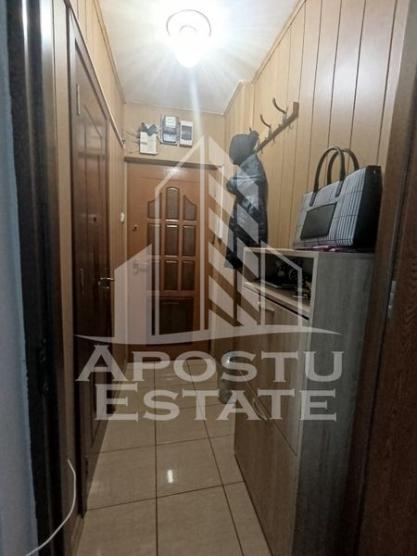 Apartament 2 camere, izolat interior, etaj 3, mobilat&utilat, Sagului.