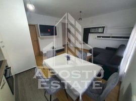 Apartament 3 camere, 2  bai, loc de parcare, Lipovei