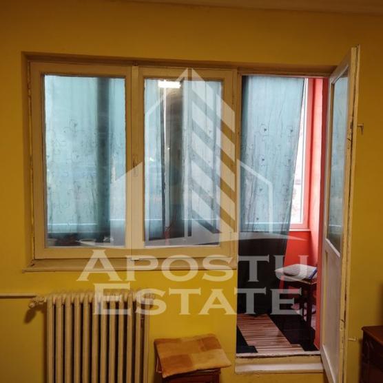 Inchiriez apartament 2 camere