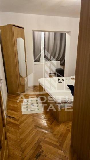 Apartament 3 camere, centrala proprie si clima, Lipovei