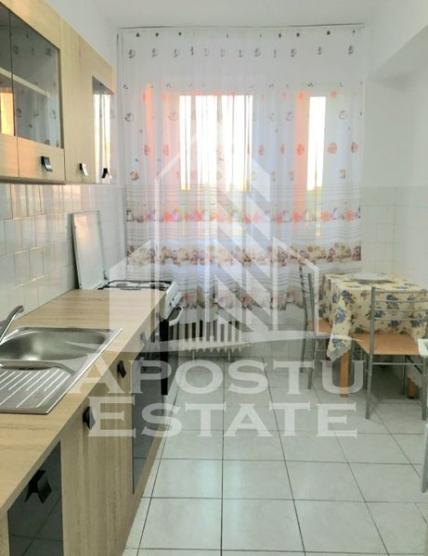 Apartament decomandat,2camere,Circvalatiunii