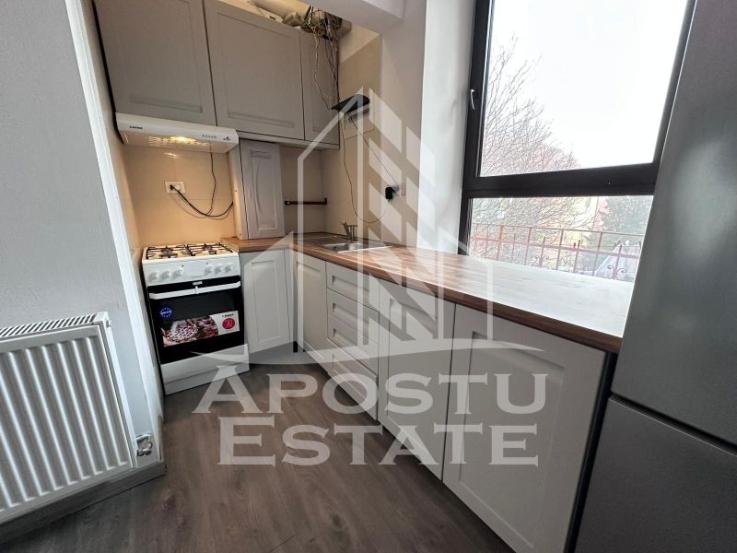 Apartament 3 camere  proaspat renovat zona Centrala