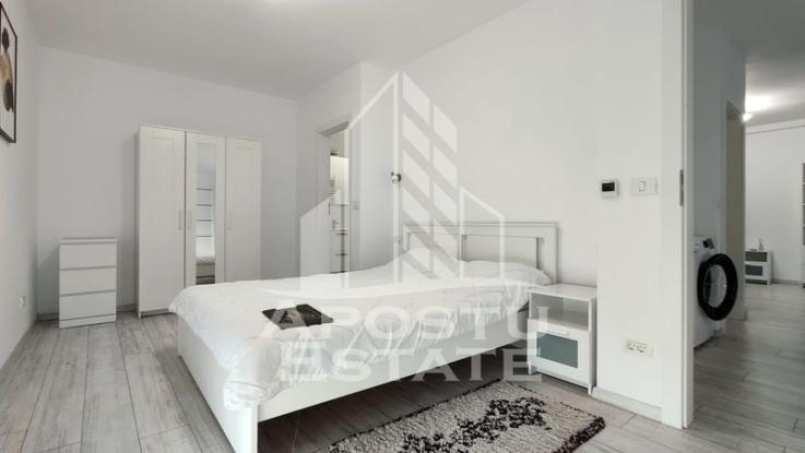 Apartament cu 3 camere, living open space, Adora Park