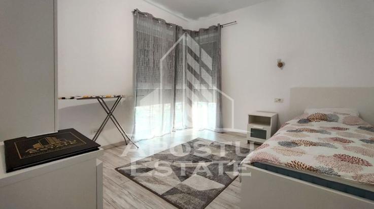 Apartament cu 3 camere, living open space, Adora Park