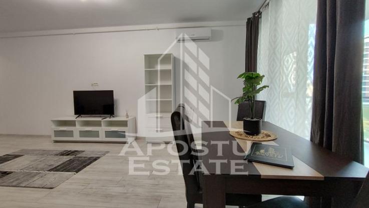 Apartament cu 3 camere, living open space, Adora Park