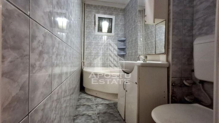 Apartament 2 camere semidecomandat in zona Fortuna