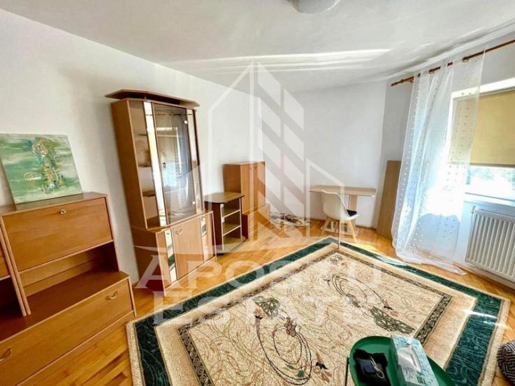 Apartament 2 camere, centrala proprie, Lipovei