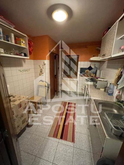 Apartament cu 2 camere, etaj intermediar, zona Soarelui