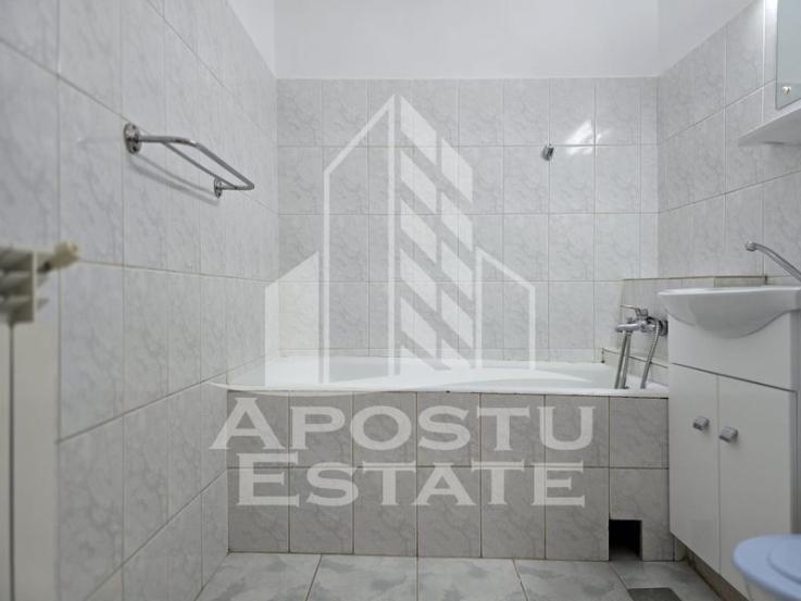 Apartament cu 2 camere, in Micalaca, Arad.