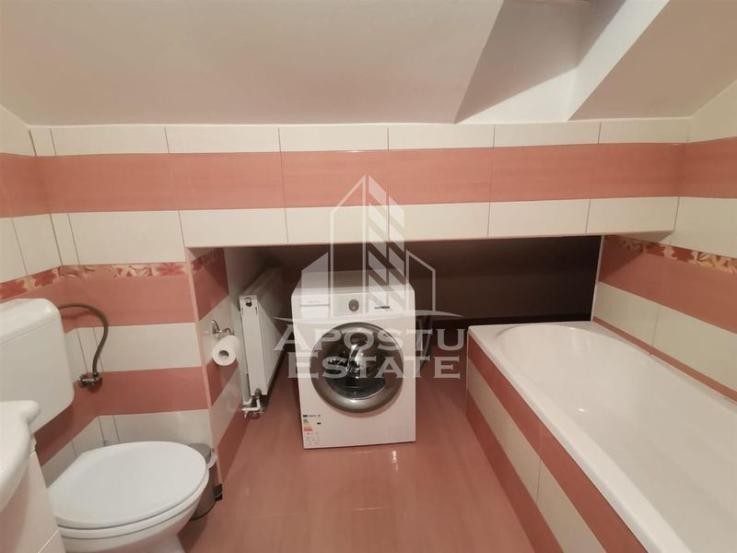 Apartament 3 camere,  centrala proprie, zona Modern