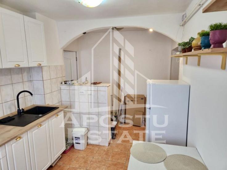 Apartament 2 camere, renovat, ideal investie, zona Olimpia