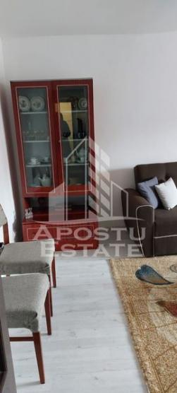 Apartament proaspat renovat 2 camere, cetrala proprie, Simion Barnutiu