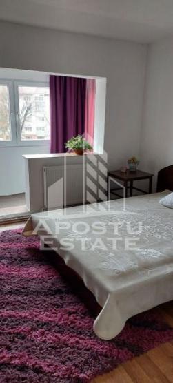 Apartament proaspat renovat 2 camere, cetrala proprie, Simion Barnutiu