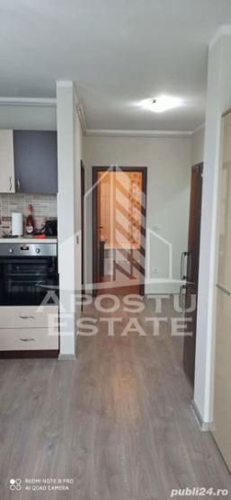 Apartament 2 camere, bloc nou, mobilat, zona Soarelui