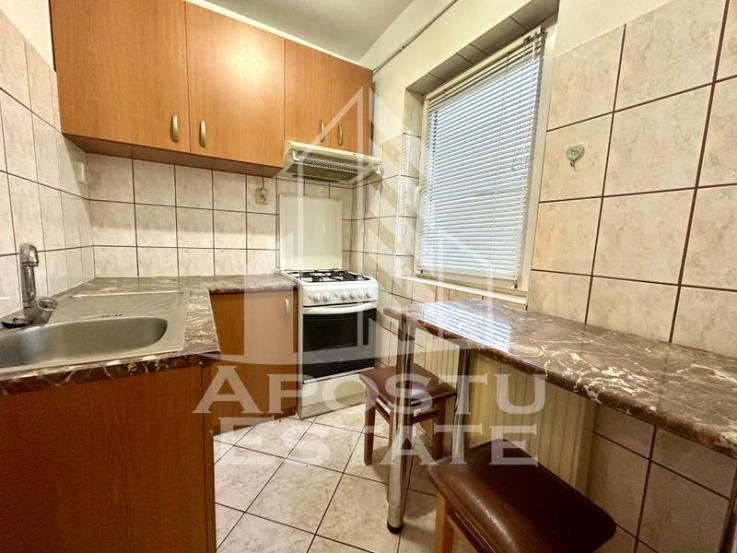 Apartament cu o camera in zona Girocului