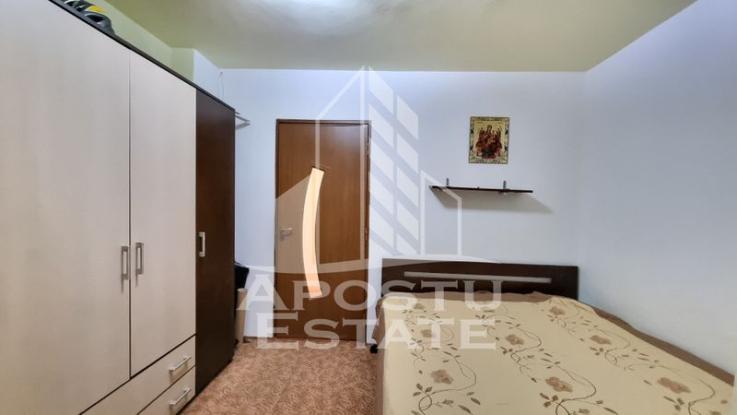 Apartament cu 3 camere cu boxa, vis-a-vis de Iulius Mall