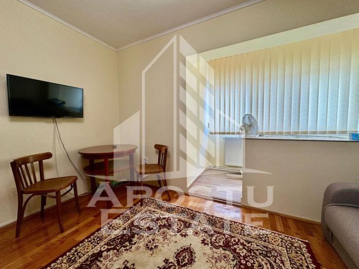 Apartament cu 2 camere, centrala proprie, zona Dambovita