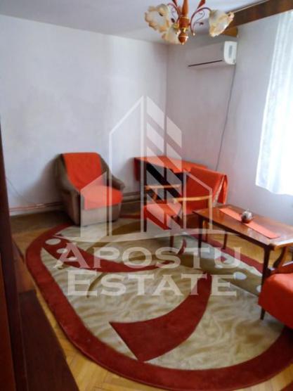 Apartamen 2 camere, centrala proprie, ARADULUI