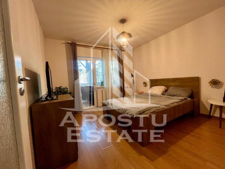 Apartament 2 camere,decomandat,zona Dorobantilor