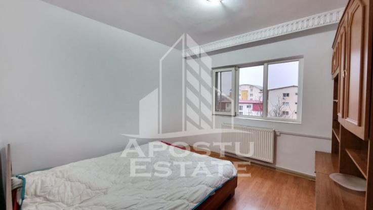 Apartament 2 camere, decomandat, strada linistita, zona Lipovei