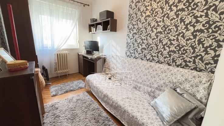 Apartament cu 4 cam, etaj intermediar zona Stadion-Complex Studentesc