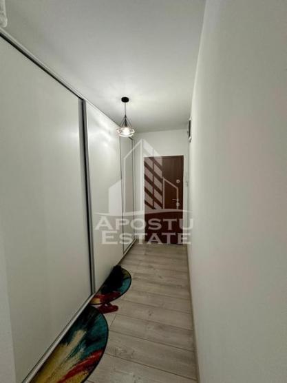 Apartament modern cu 2 camere,  curte privata, in zona Aradului