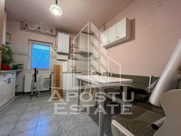 Apartament cu 2 camere, centrala proprie, aproape de Spitalul Judetean