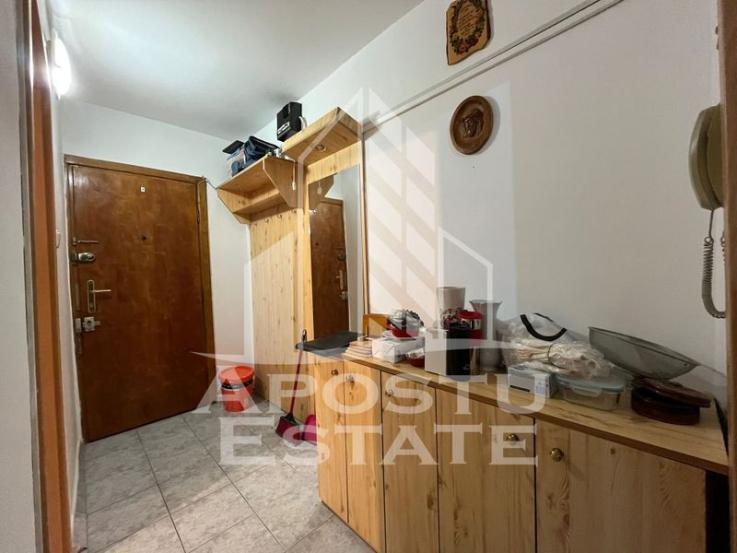 Apartament cu 2 camere, centrala proprie, aproape de Spitalul Judetean