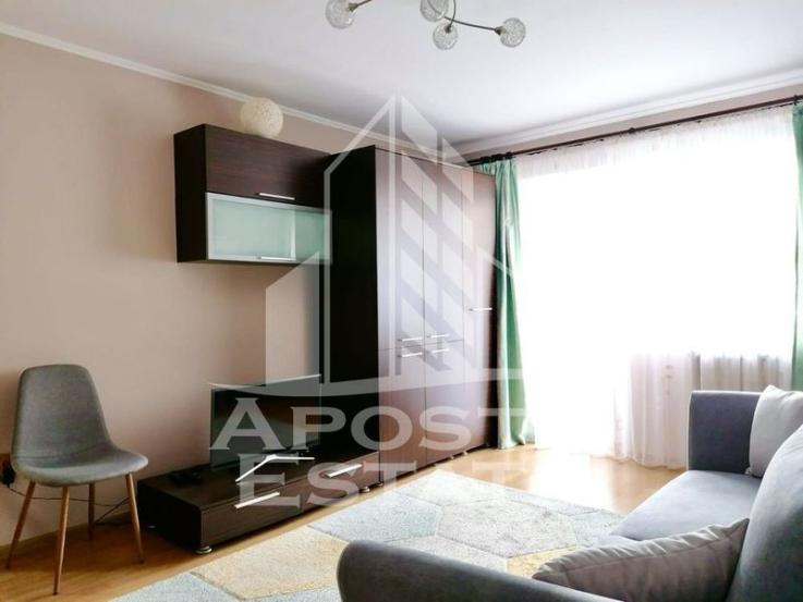 Apartament cu 1 camera, decomandat, etajul 2, Zona  Girocului