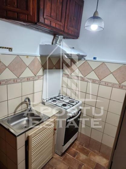 Apartament 1 camera, zona Blascovici