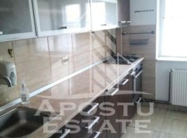 Apartament 3 camere ,etaj2, centrala proprie, zona Aradului