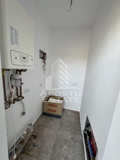 Duplex cu 3 camere despartit prin camera tehnica la Asfalt