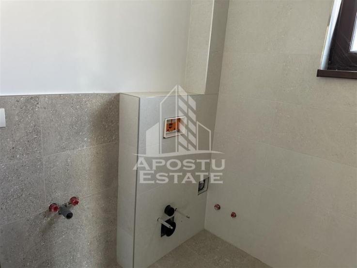 Duplex cu etaj si  5 camere in Mosnita Noua, aproape de asfalt