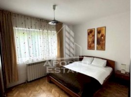 Apartament 2 camere, Spitalului Judetean,centrala proprie, PetFriendly