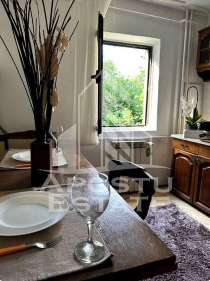 Apartament 2 camere, Spitalului Judetean,centrala proprie, PetFriendly