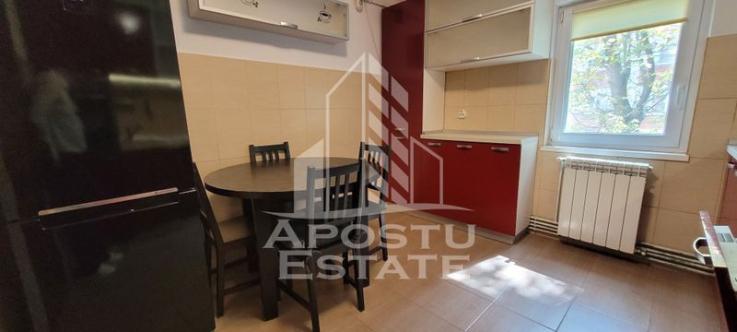 Apartament cu 3 camere, 2 bai, langa Iulius Town