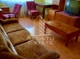 Apartament 2 camere,decomandat,centrala proprie,zona Aradului